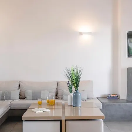 Villa Azzuro On Faragas Aliki (Paros)