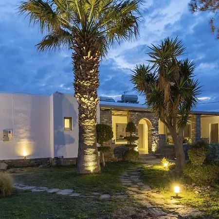 Azzuro On Faragas * Aliki (Paros)