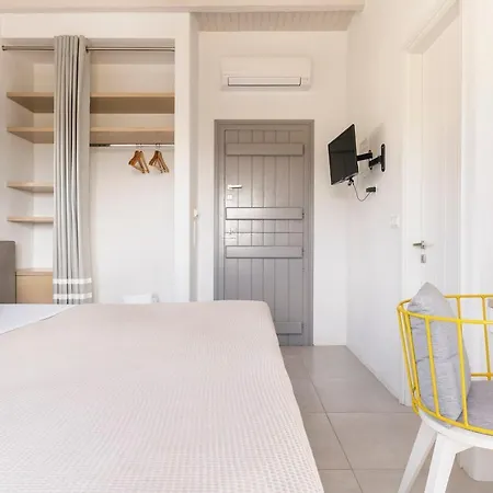 Azzuro On Faragas Villa Aliki (Paros)